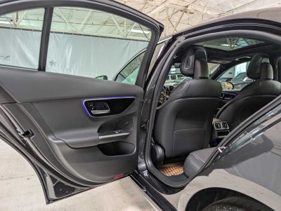 2025 Mercedes-Benz C 300 C 300