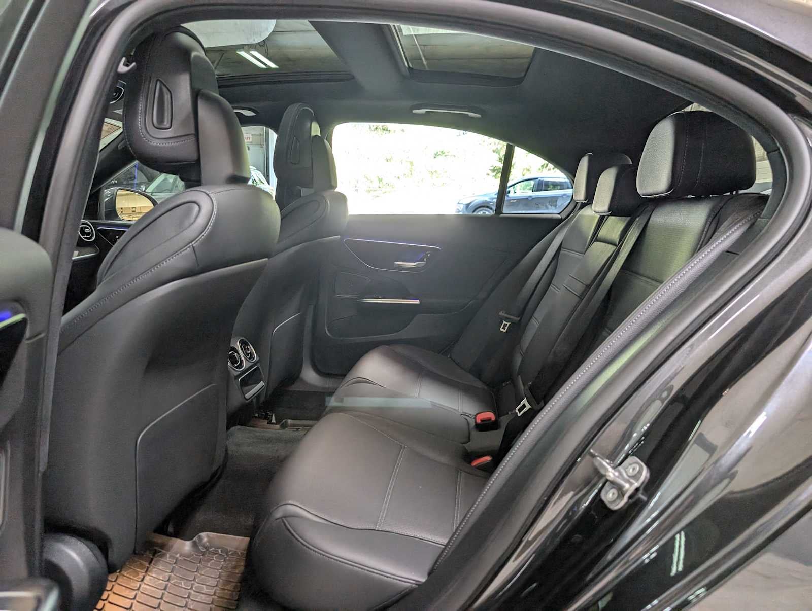 2025 Mercedes-Benz C 300 C 300