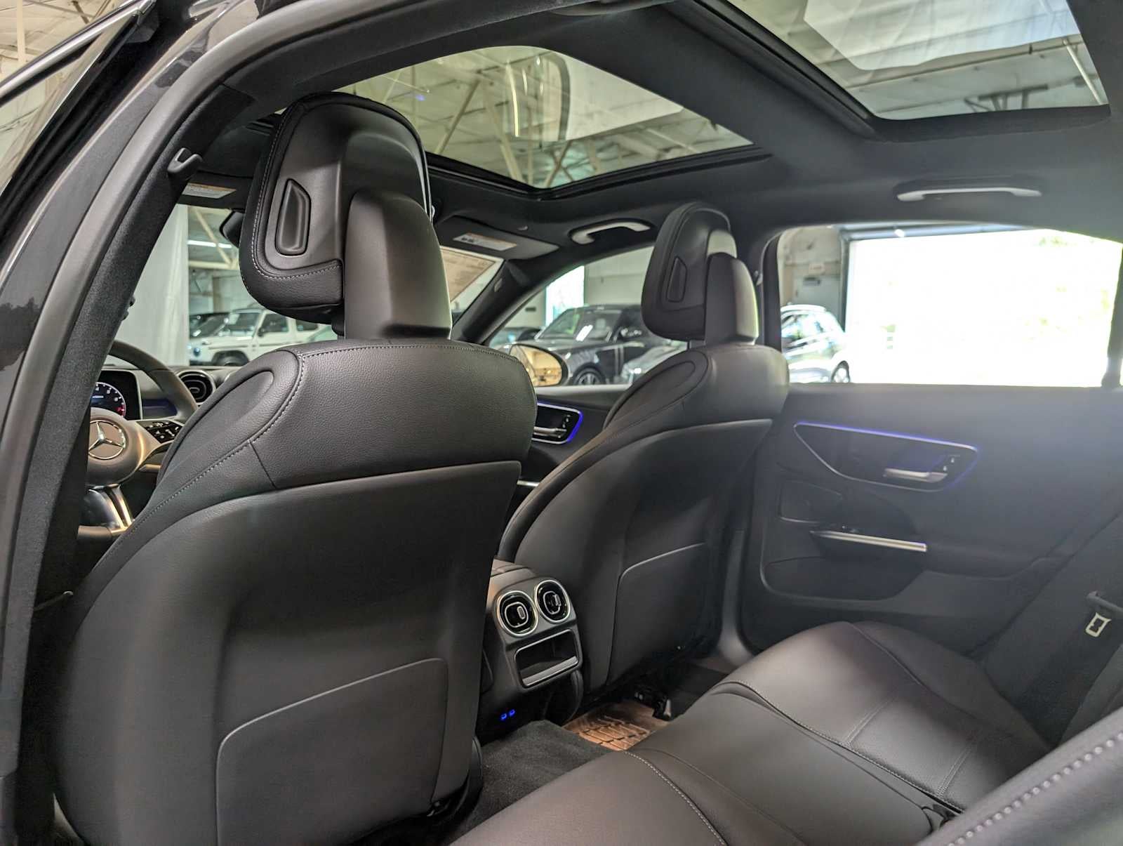 2025 Mercedes-Benz C 300 C 300