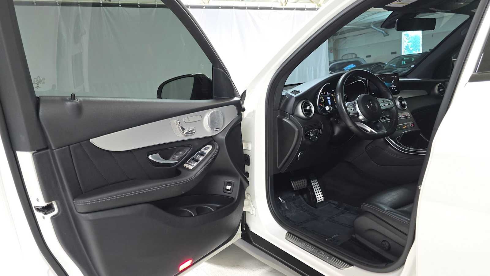 2021 Mercedes-Benz GLC 300 SUV