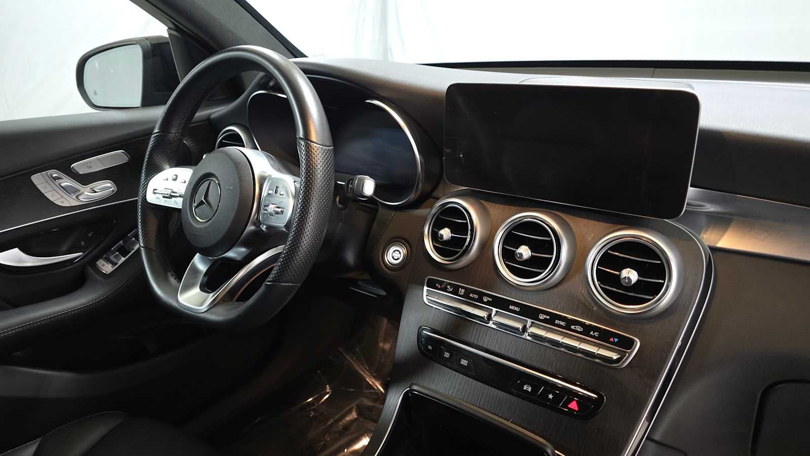 2022 Mercedes-Benz GLC GLC 300