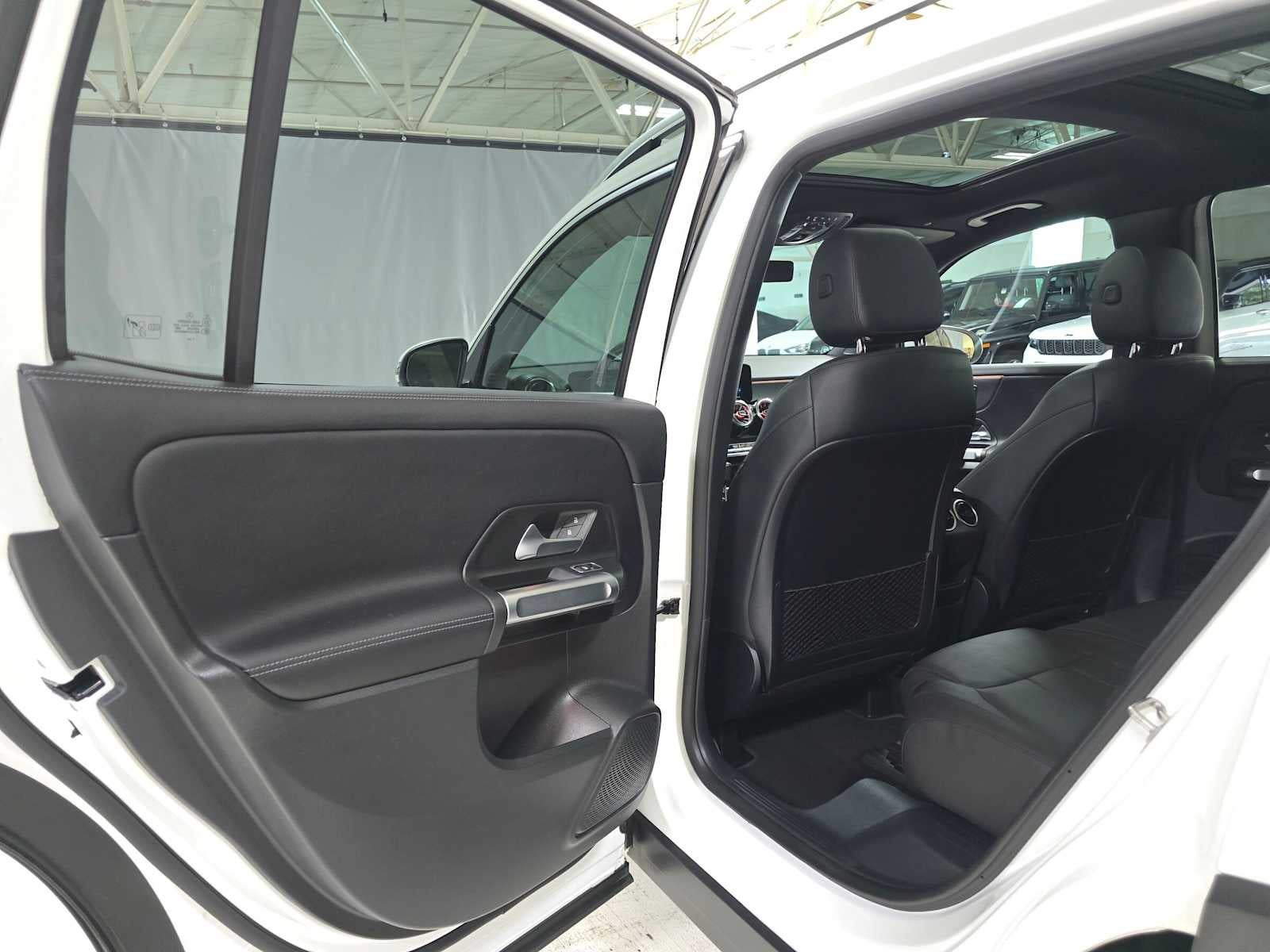 2023 Mercedes-Benz GLB 250 4MATIC® SUV