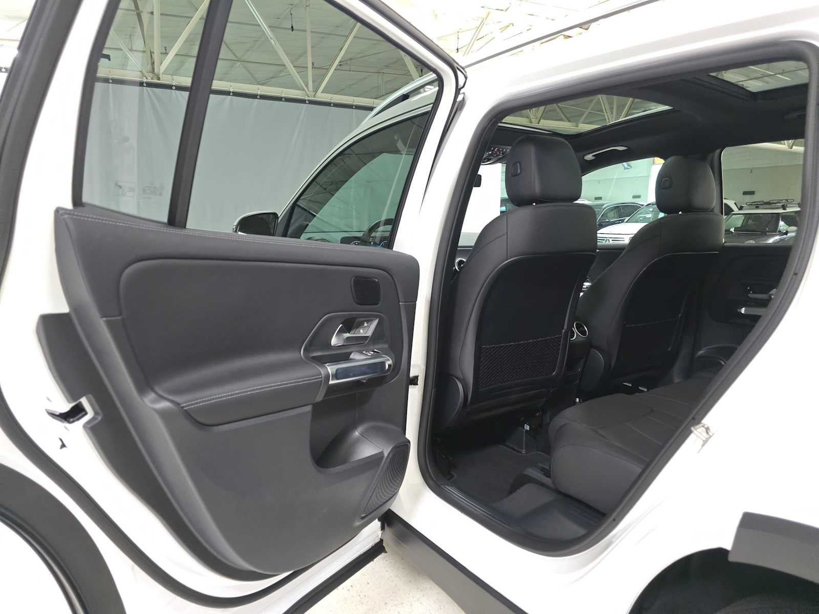 2026 Mercedes-Benz GLB 250 4MATIC® SUV