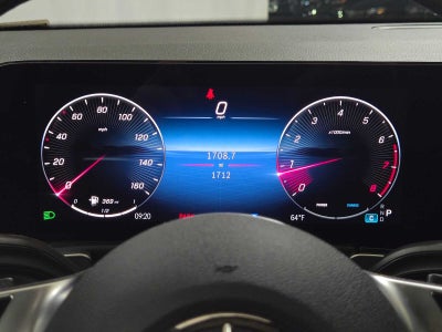 2026 Mercedes-Benz GLB 250 4MATIC® SUV