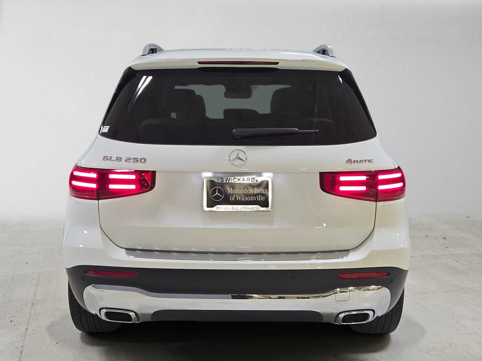 2026 Mercedes-Benz GLB 250 4MATIC® SUV