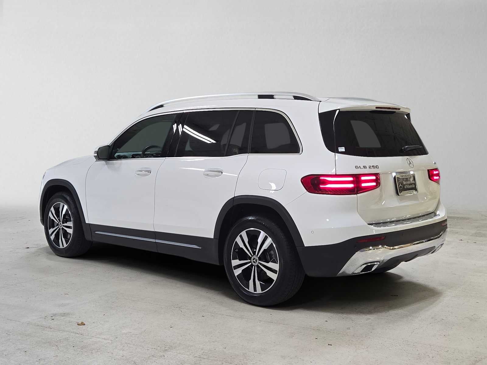 2026 Mercedes-Benz GLB 250 4MATIC® SUV