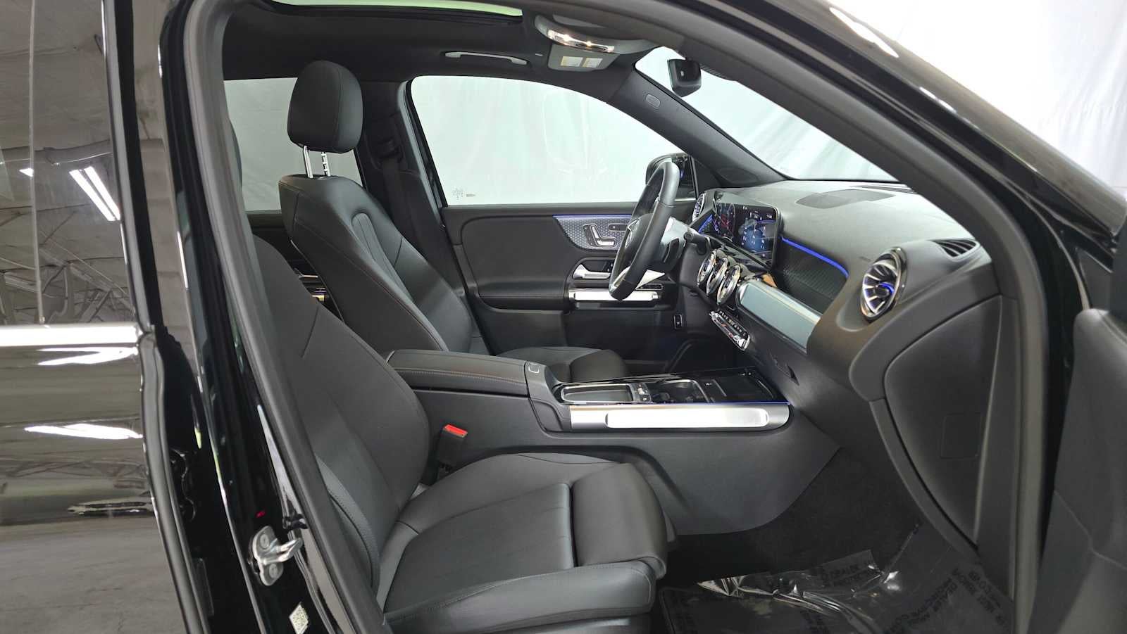 2026 Mercedes-Benz GLB 250 4MATIC® SUV