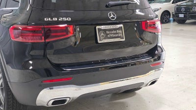 2026 Mercedes-Benz GLB 250 4MATIC® SUV