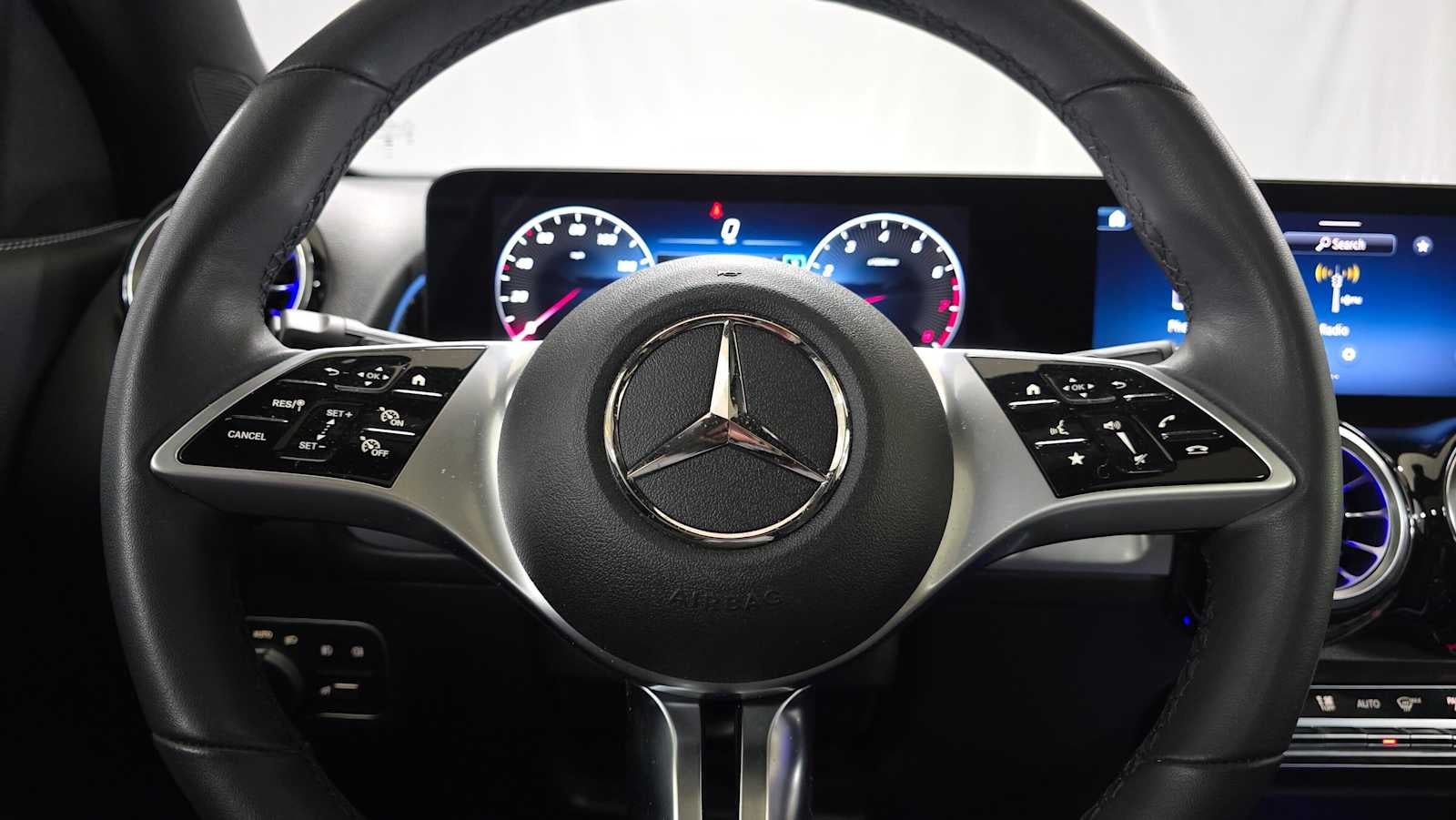 2026 Mercedes-Benz GLB 250 4MATIC® SUV