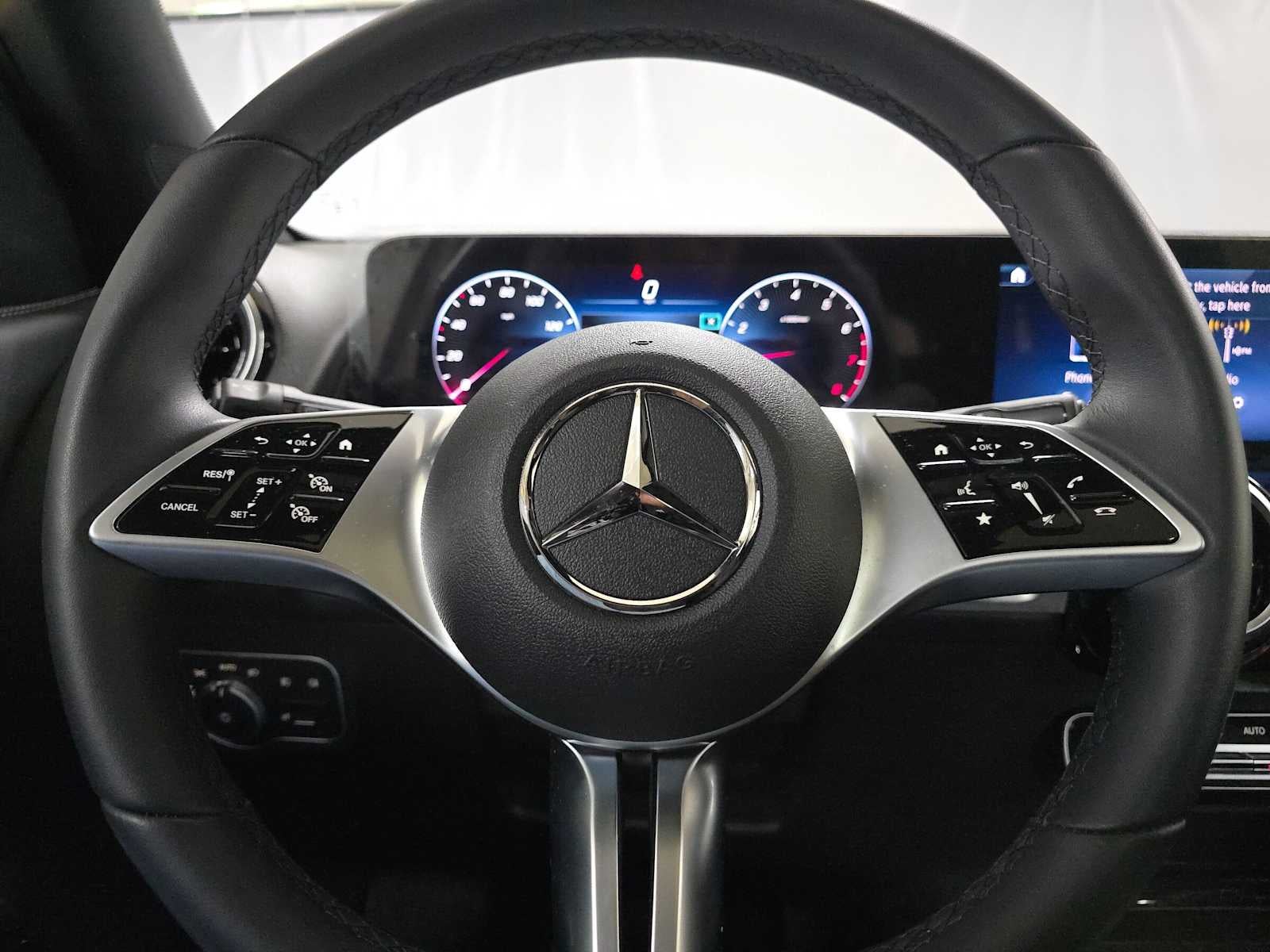 2026 Mercedes-Benz GLB 250 4MATIC® SUV