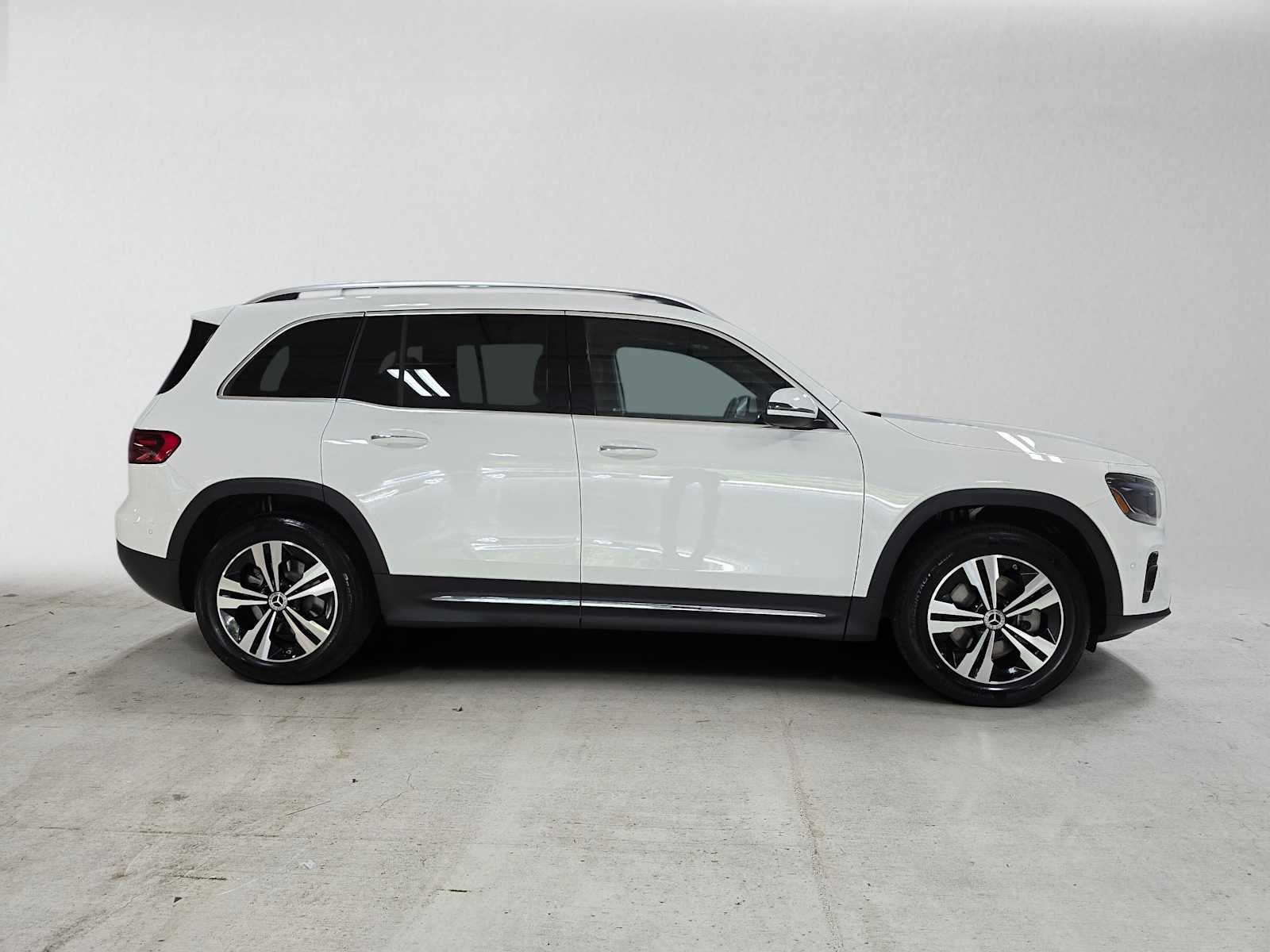 2026 Mercedes-Benz GLB 250 4MATIC® SUV