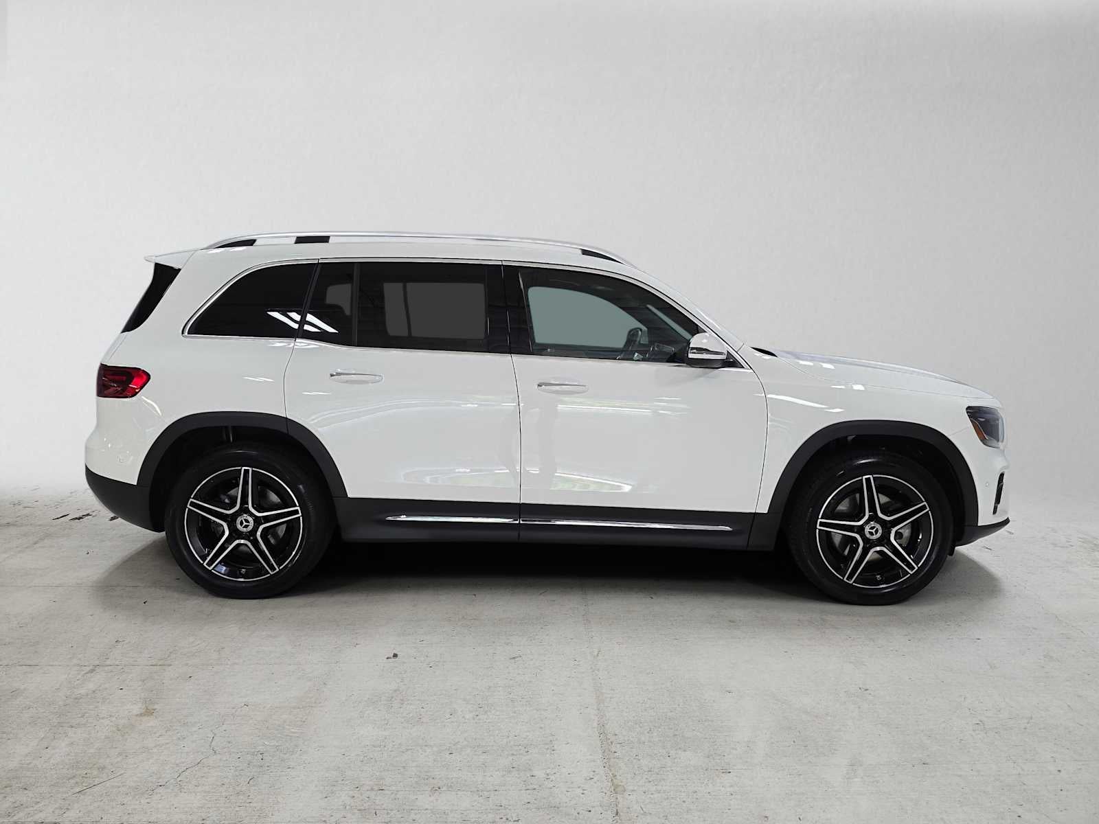 2026 Mercedes-Benz GLB 250 4MATIC® SUV
