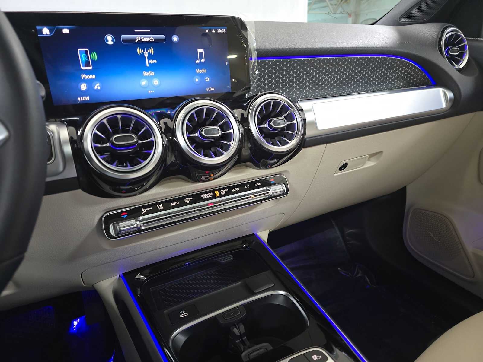 2026 Mercedes-Benz GLB 250 4MATIC® SUV