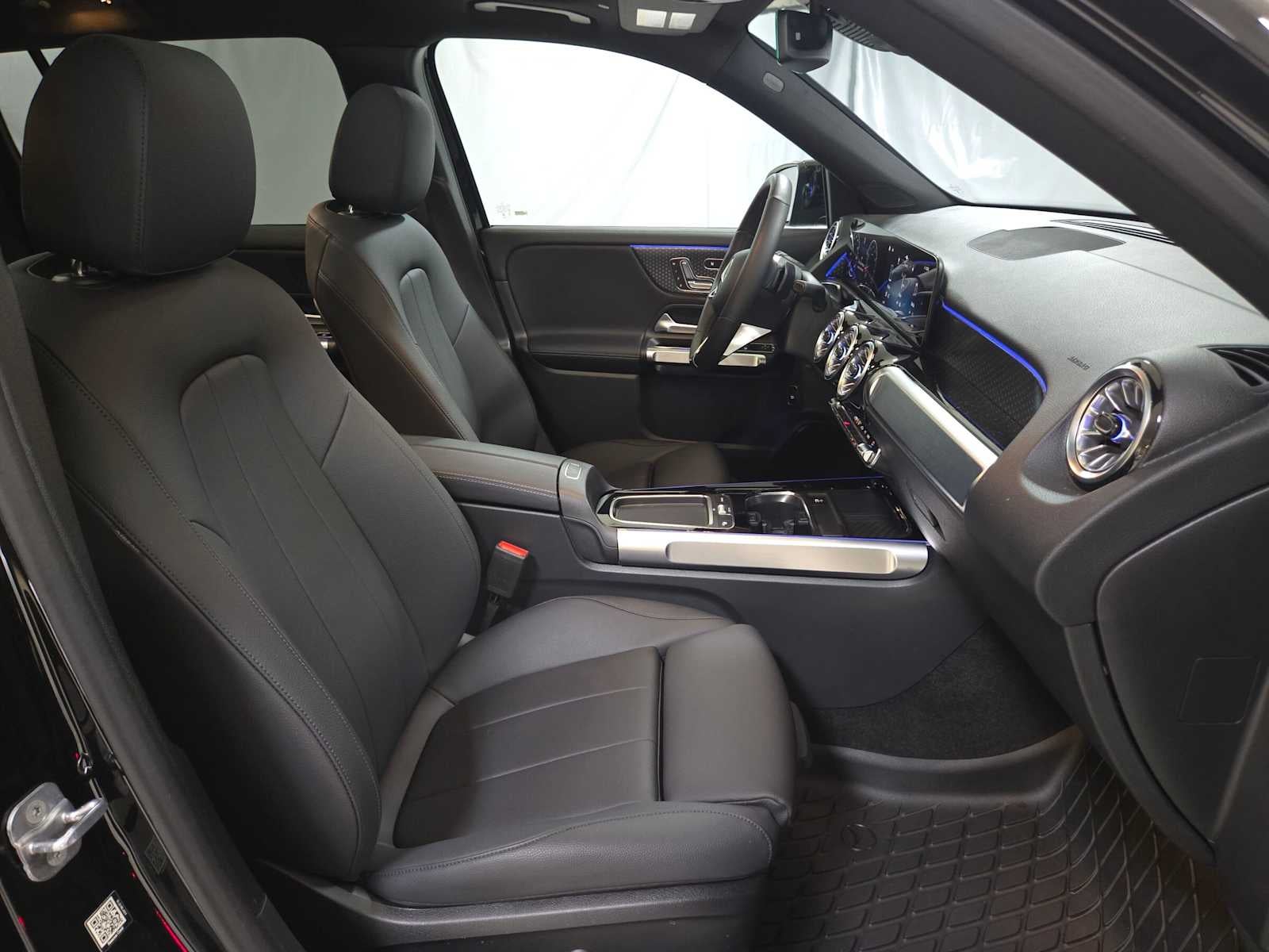 2026 Mercedes-Benz GLB 250 4MATIC® SUV