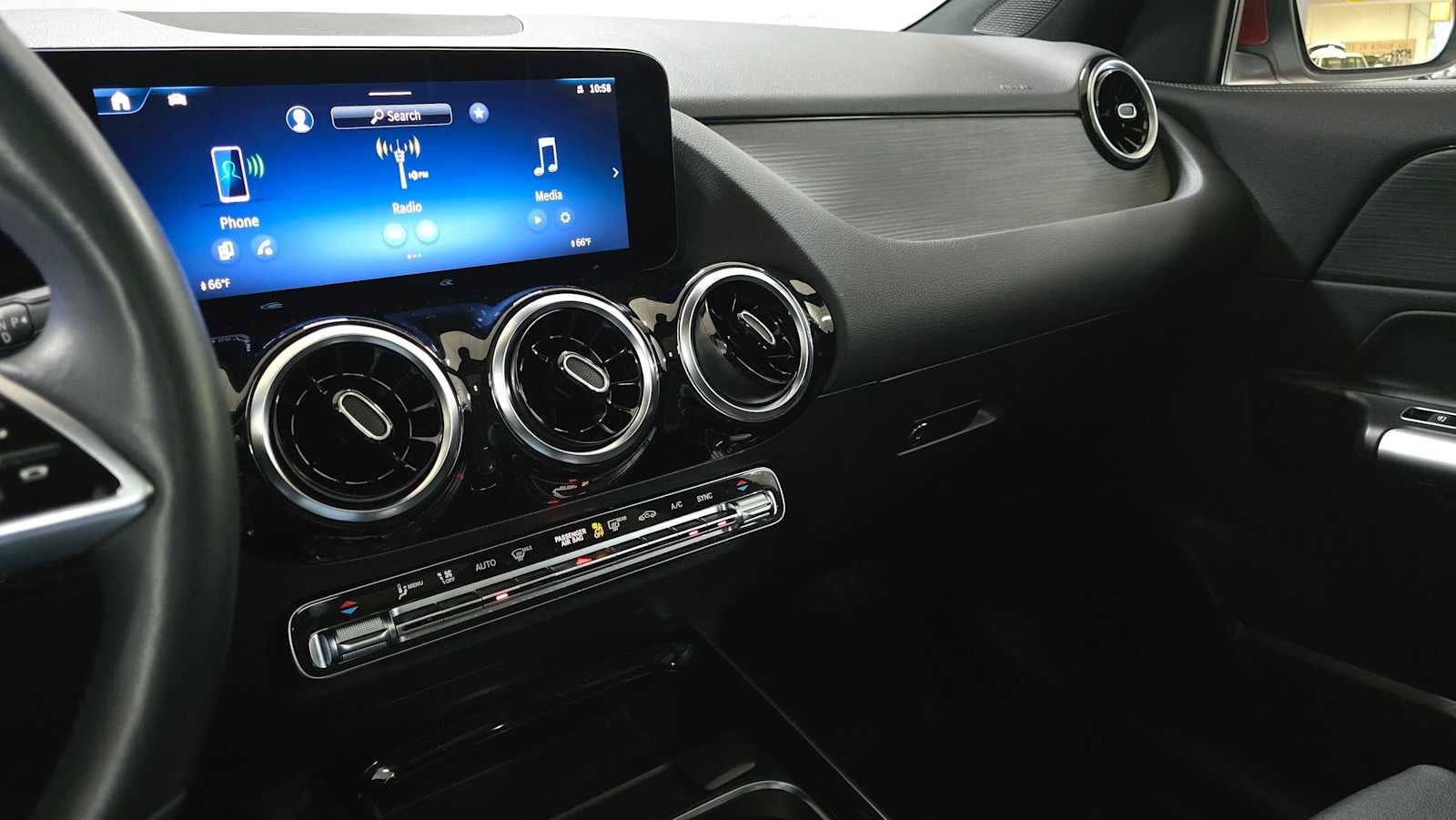 2026 Mercedes-Benz GLA 250 4MATIC® SUV