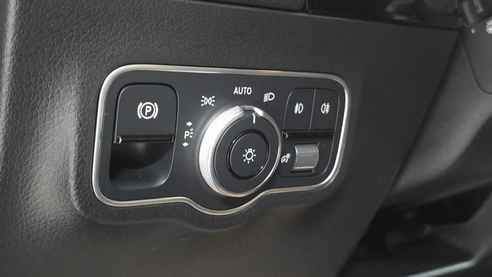 2026 Mercedes-Benz GLA 250 4MATIC® SUV