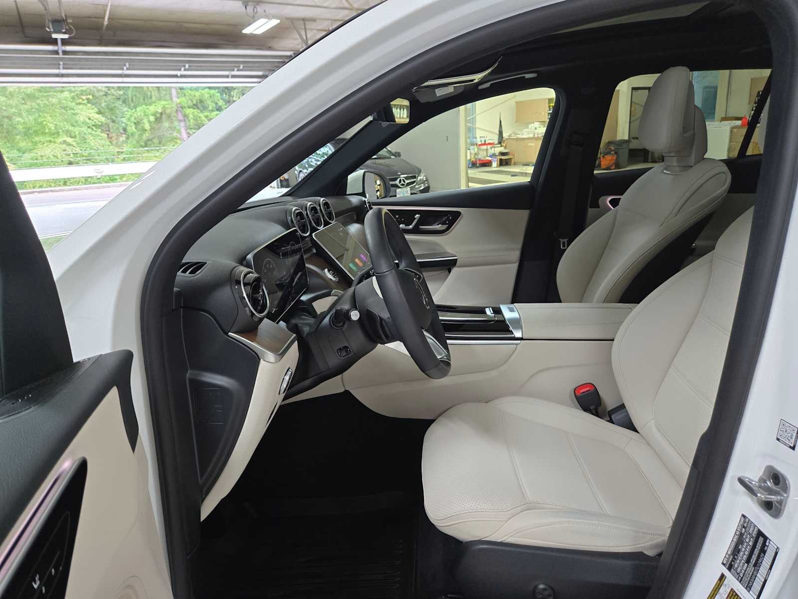 2026 Mercedes-Benz GLC 300 4MATIC® SUV