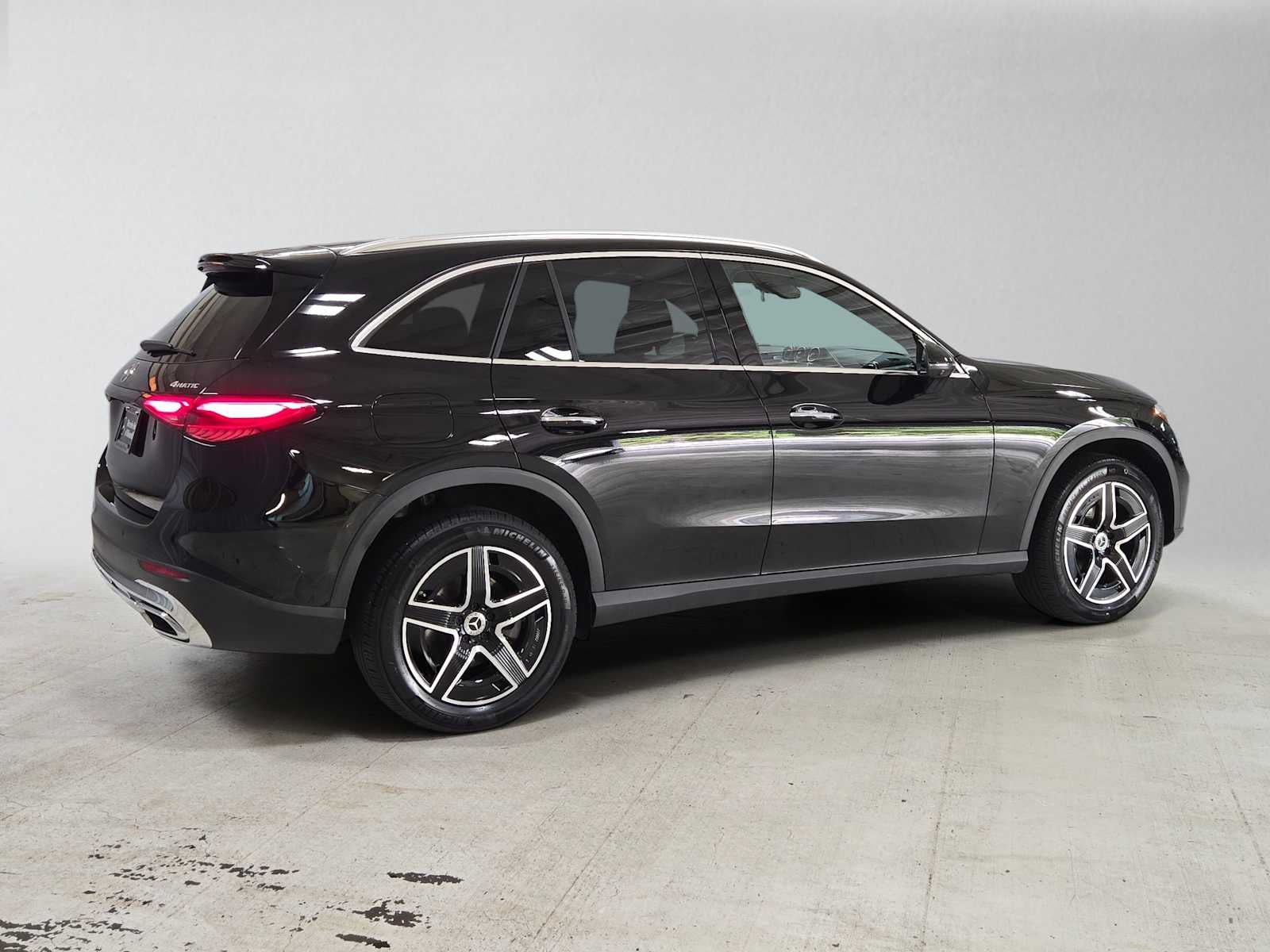 2026 Mercedes-Benz GLC 300 4MATIC® SUV