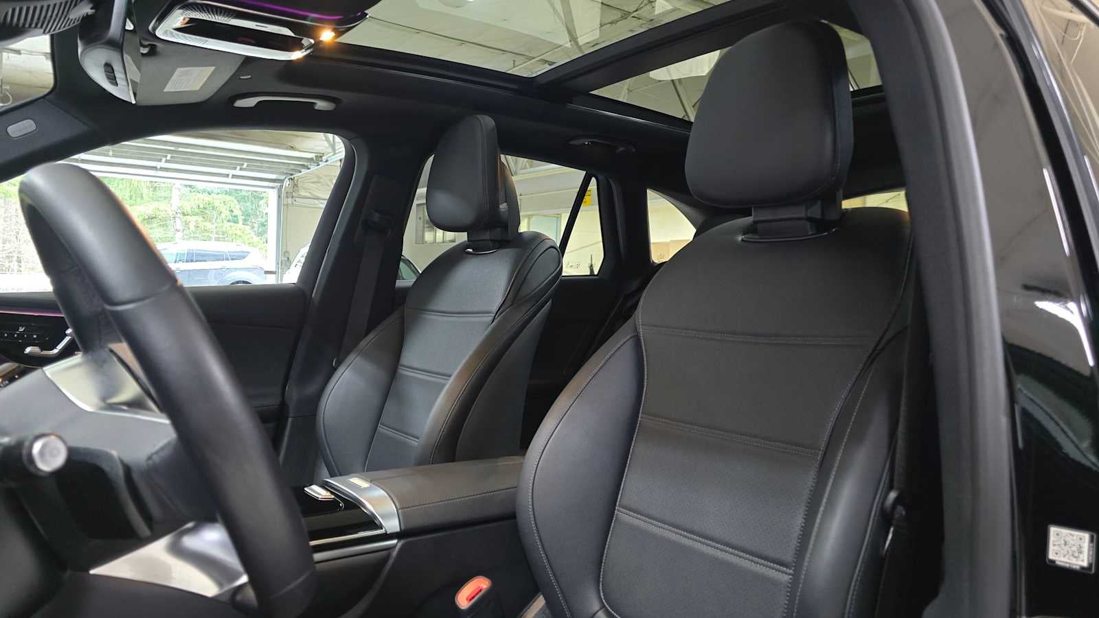 2025 Mercedes-Benz GLC 300 GLC 300