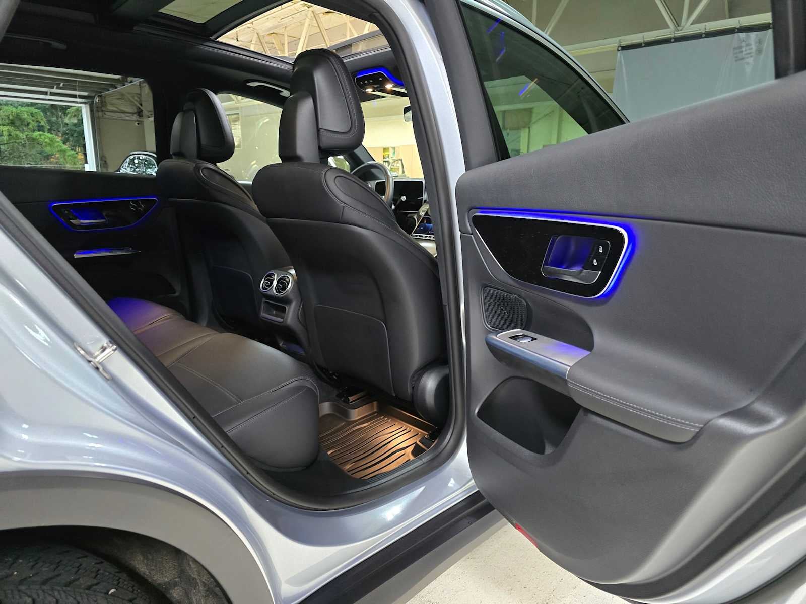 2025 Mercedes-Benz GLC GLC 300