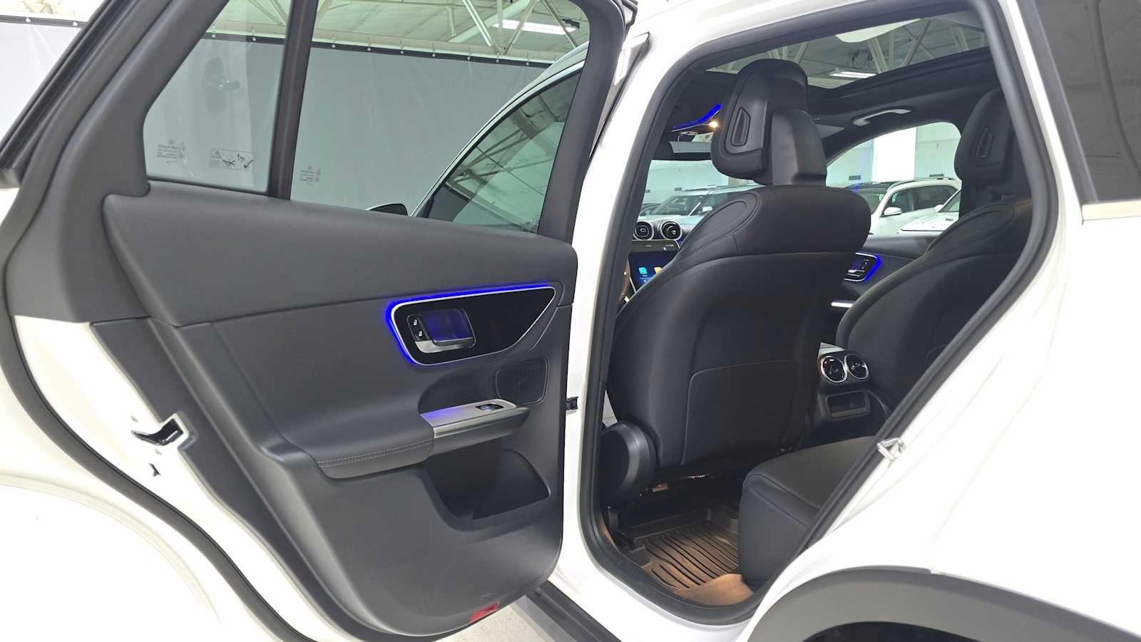 2025 Mercedes-Benz GLC GLC 300