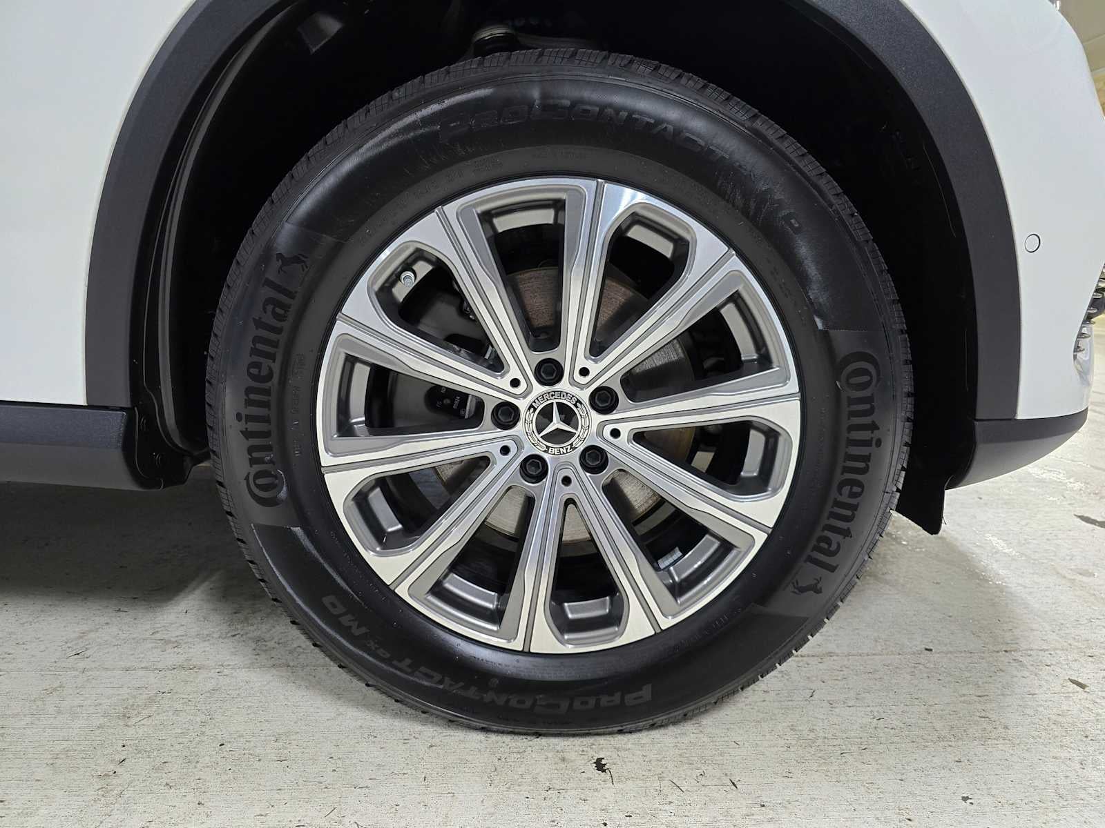 2025 Mercedes-Benz GLC GLC 300