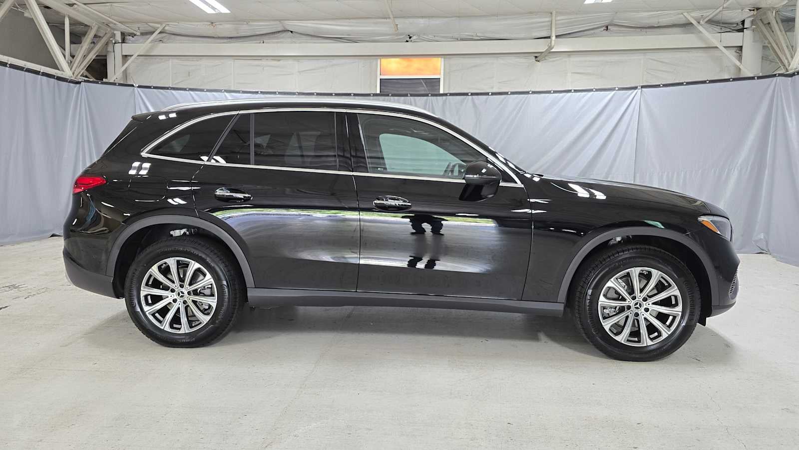 2026 Mercedes-Benz GLC 300 4MATIC® SUV