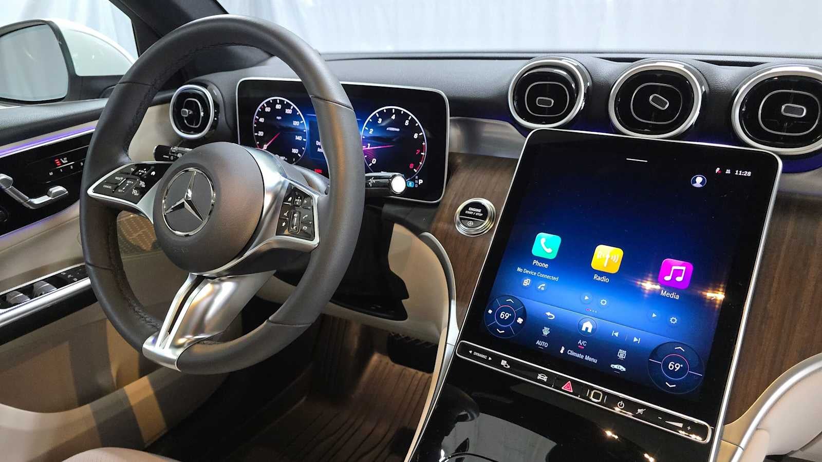 2026 Mercedes-Benz GLC 300 4MATIC® SUV