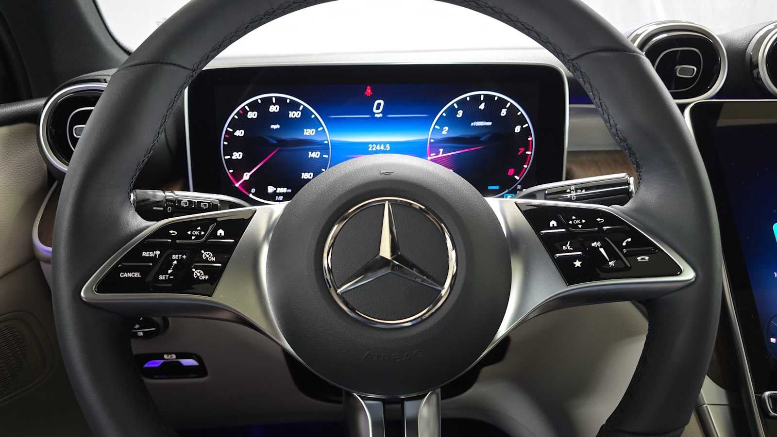 2026 Mercedes-Benz GLC 300 4MATIC® SUV