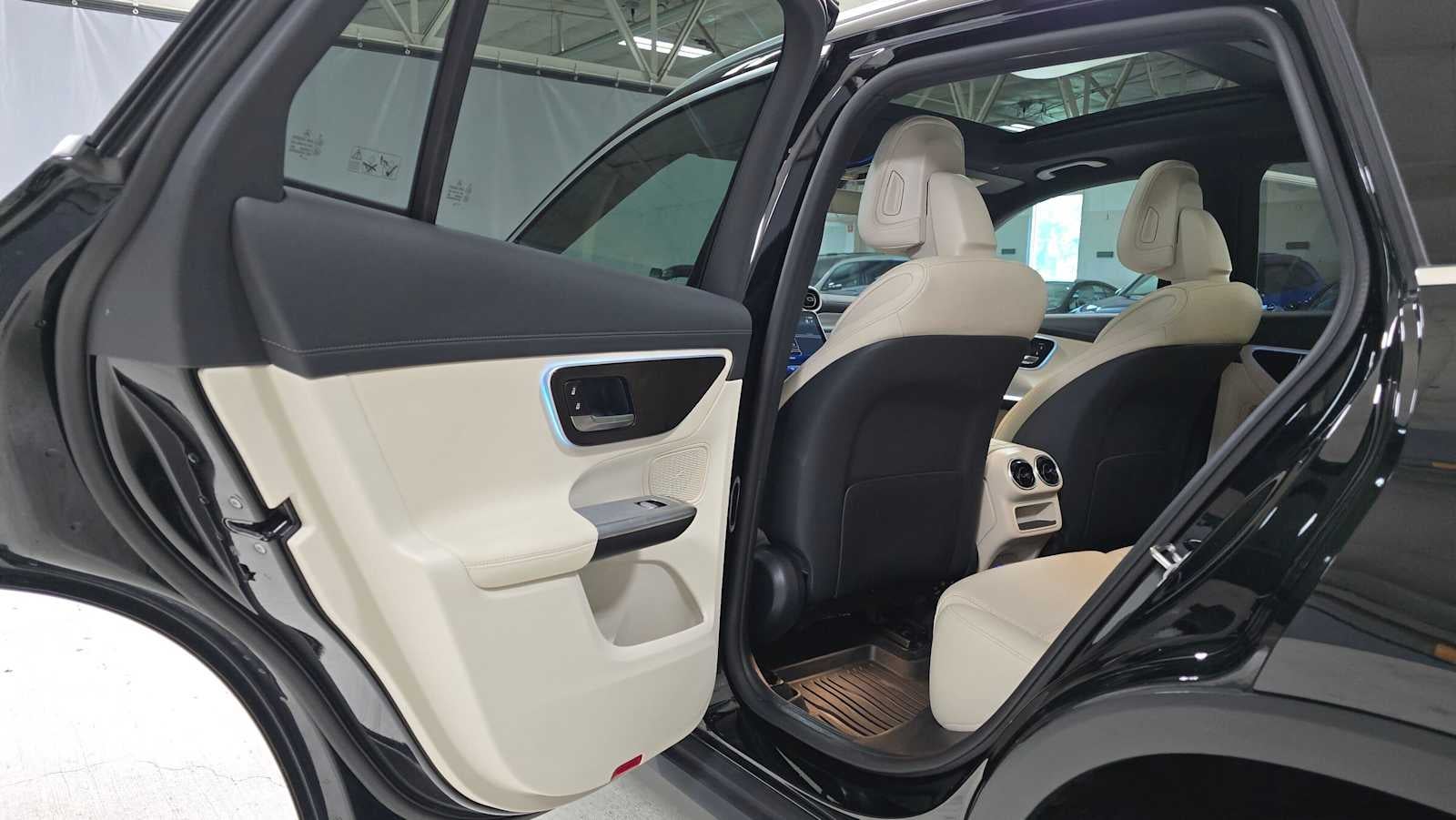 2023 Mercedes-Benz GLC 300 4MATIC® SUV