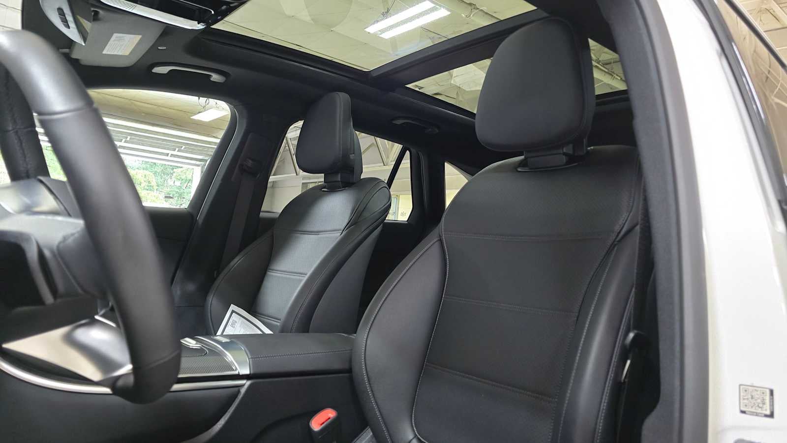 2025 Mercedes-Benz GLC GLC 300