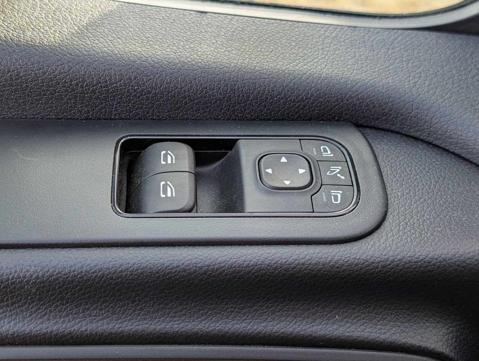 2025 Mercedes-Benz Sprinter 2500 Standard Roof I4 Diesel 144" RWD