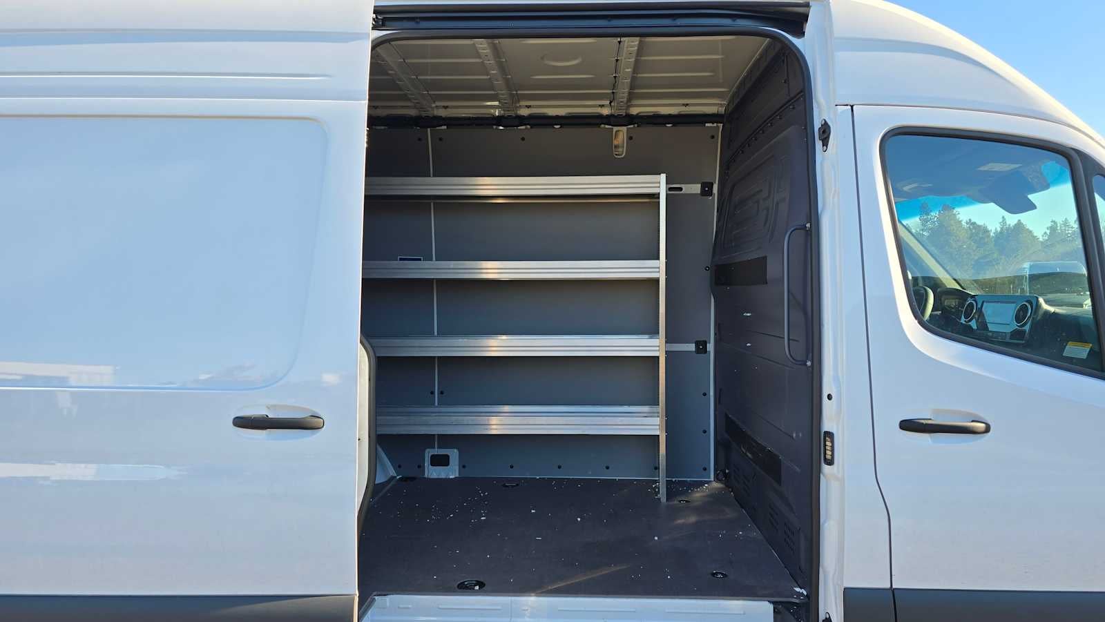2025 Mercedes-Benz Sprinter 2500 Standard Roof I4 Diesel 144" RWD