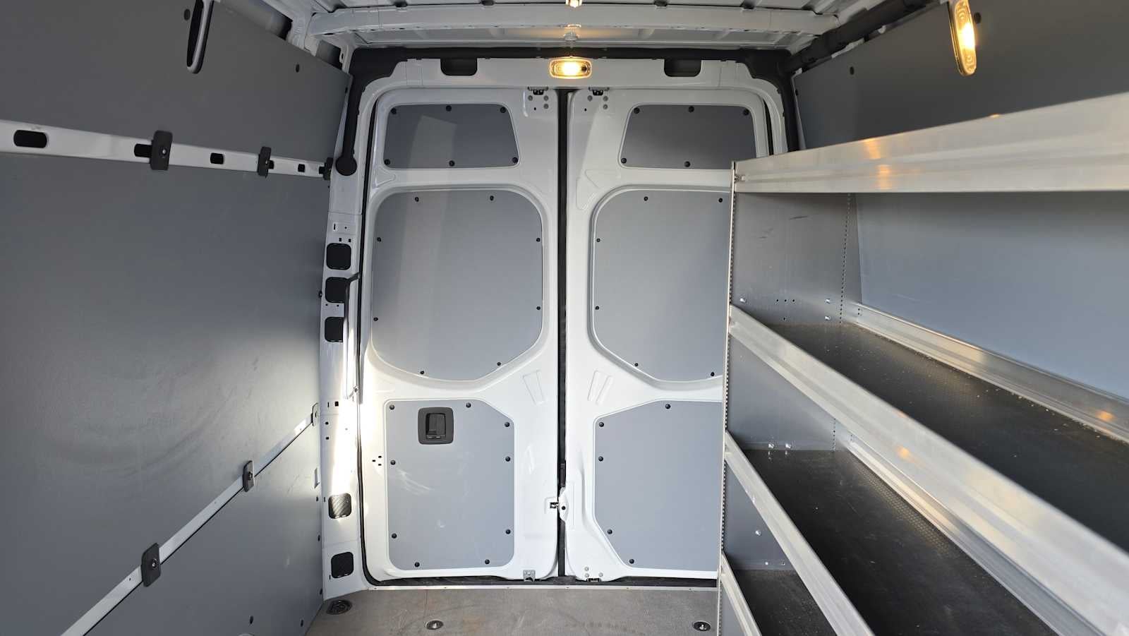 2025 Mercedes-Benz Sprinter 2500 Standard Roof I4 Diesel 144" RWD