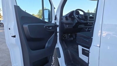 2025 Mercedes-Benz Sprinter 2500 Standard Roof I4 Diesel 144" RWD