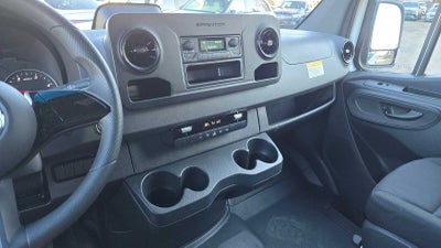 2025 Mercedes-Benz Sprinter 2500 Standard Roof I4 Diesel 144" RWD