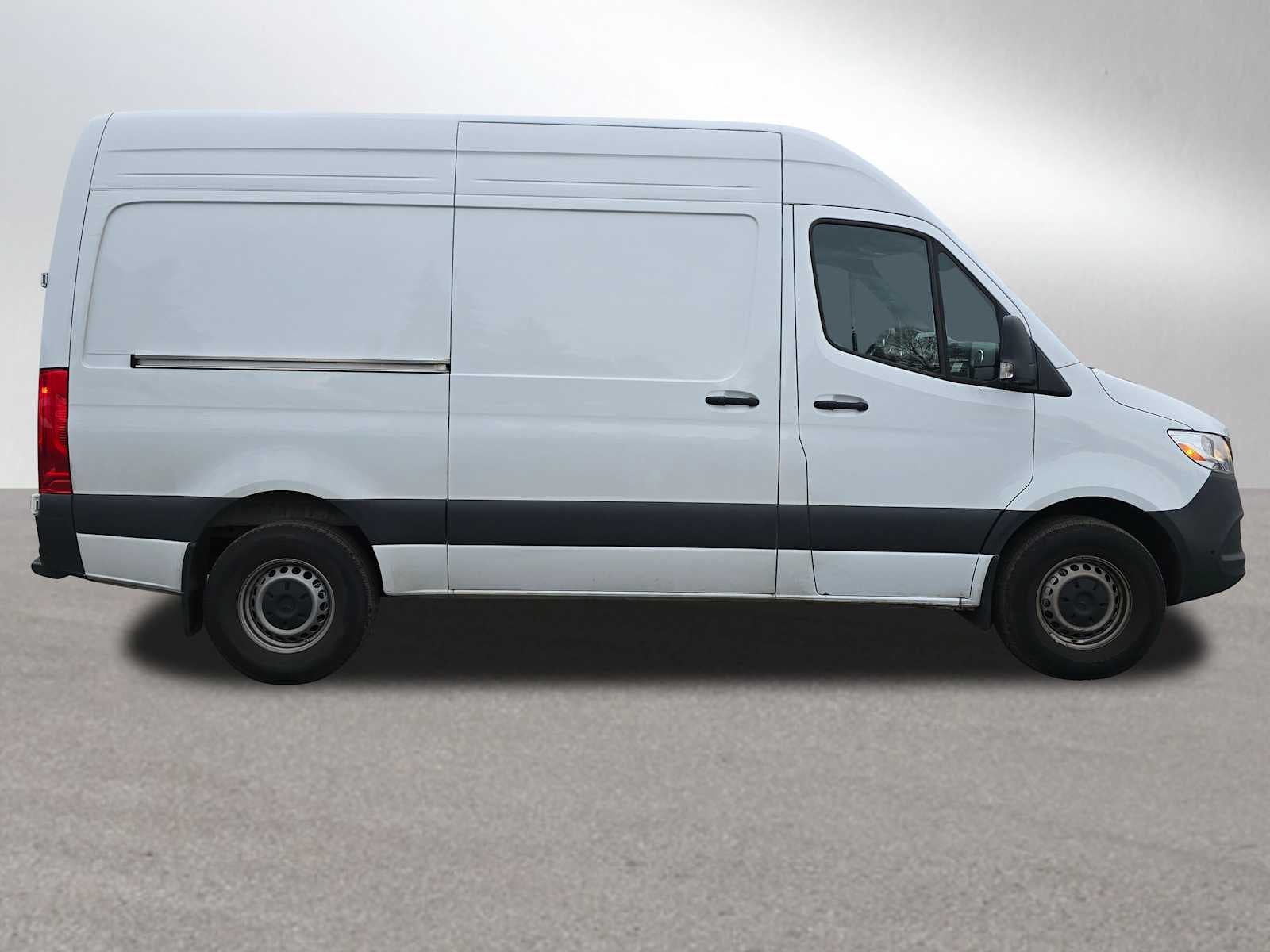 2025 Mercedes-Benz Sprinter 2500 Standard Roof I4 Diesel 144" RWD