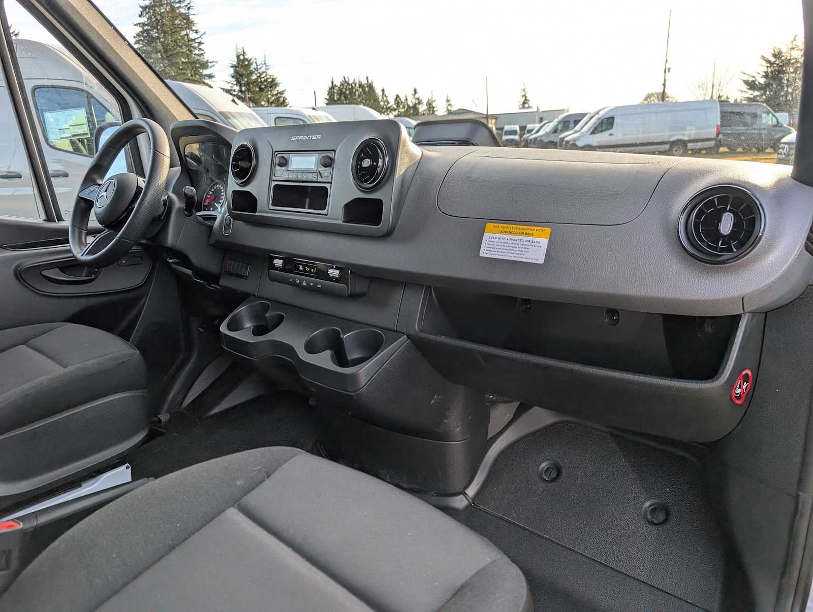 2025 Mercedes-Benz Sprinter 2500 Standard Roof I4 Diesel 144" RWD