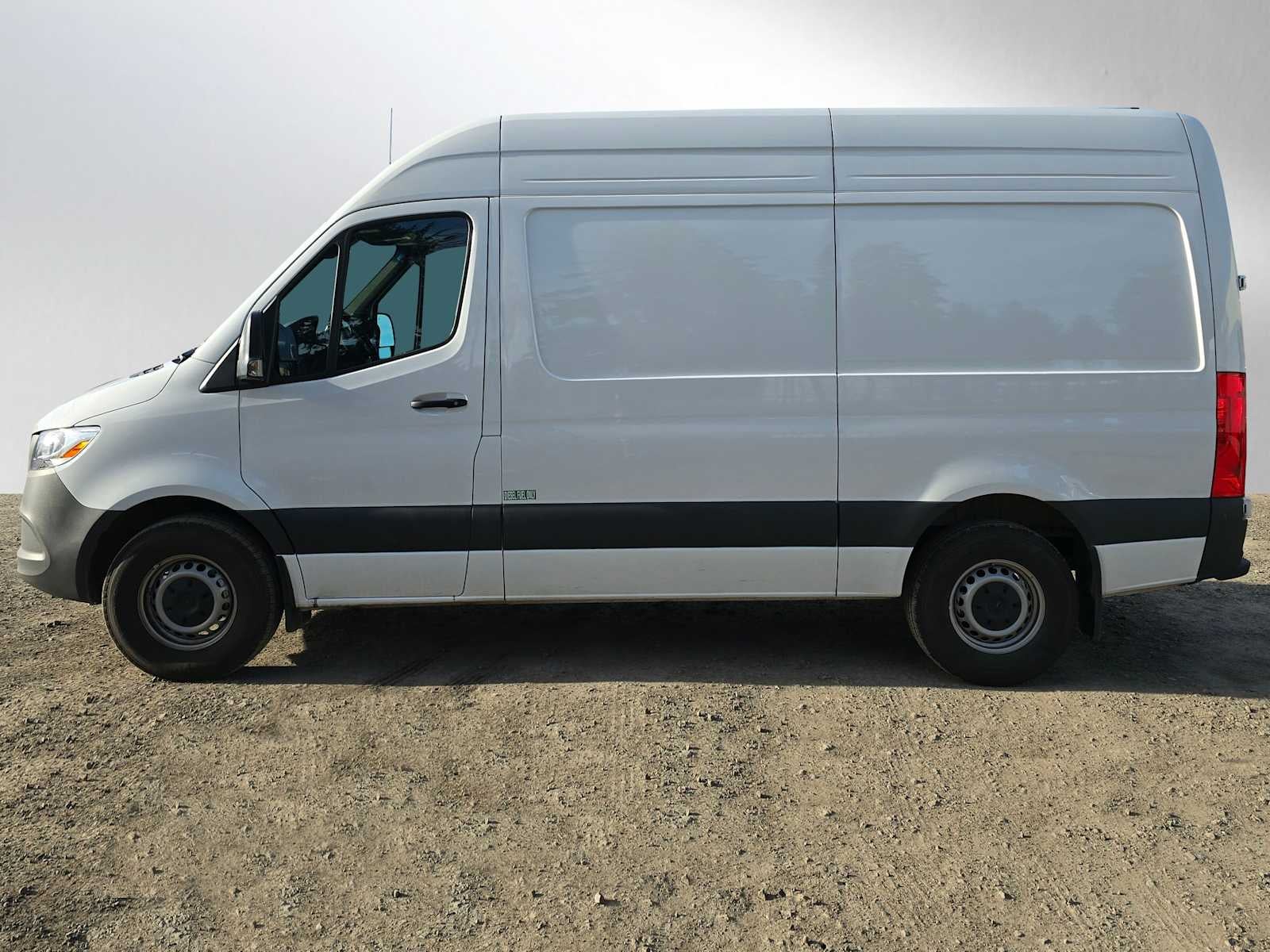 2025 Mercedes-Benz Sprinter 2500 Standard Roof I4 Diesel 144" RWD