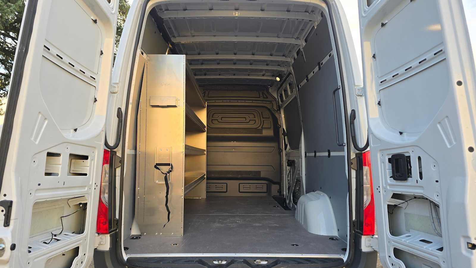 2025 Mercedes-Benz Sprinter 2500 Standard Roof I4 Diesel 144" RWD