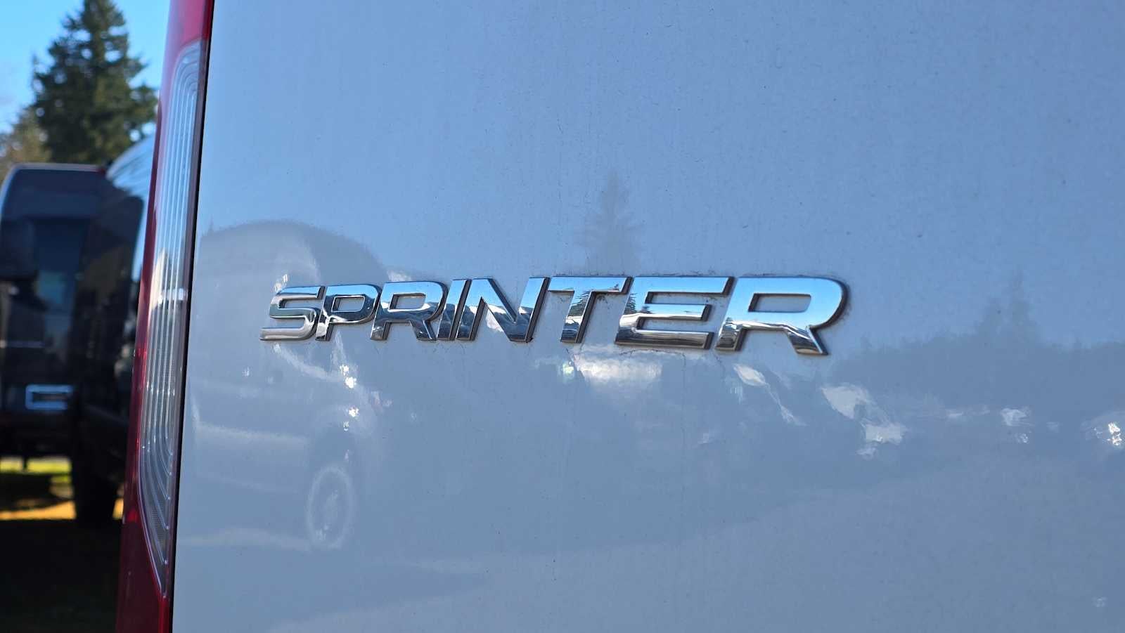 2025 Mercedes-Benz Sprinter 2500 Standard Roof I4 Diesel 144" RWD