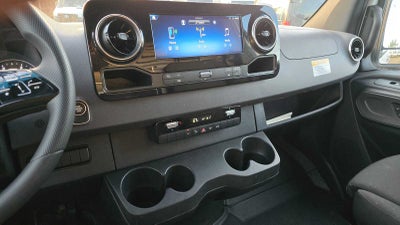 2025 Mercedes-Benz Sprinter 2500 Standard Roof I4 Diesel 144" RWD