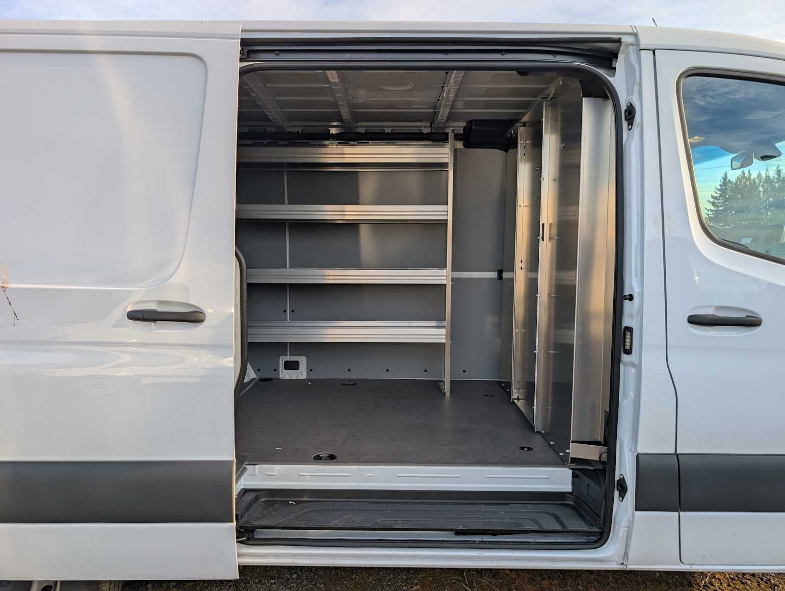 2025 Mercedes-Benz Sprinter 2500 Standard Roof I4 Diesel 144" RWD