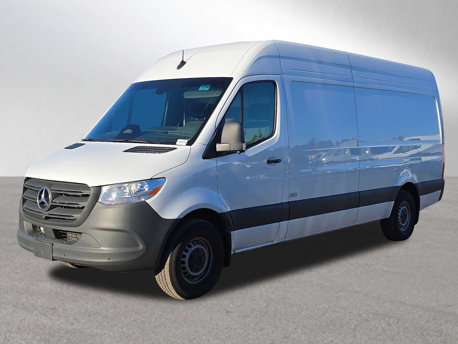 2025 Mercedes-Benz Sprinter 2500 High Roof I4 Diesel 170" RWD