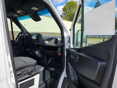 2024 Mercedes-Benz Sprinter 2500 High Roof I4 Diesel 170" RWD