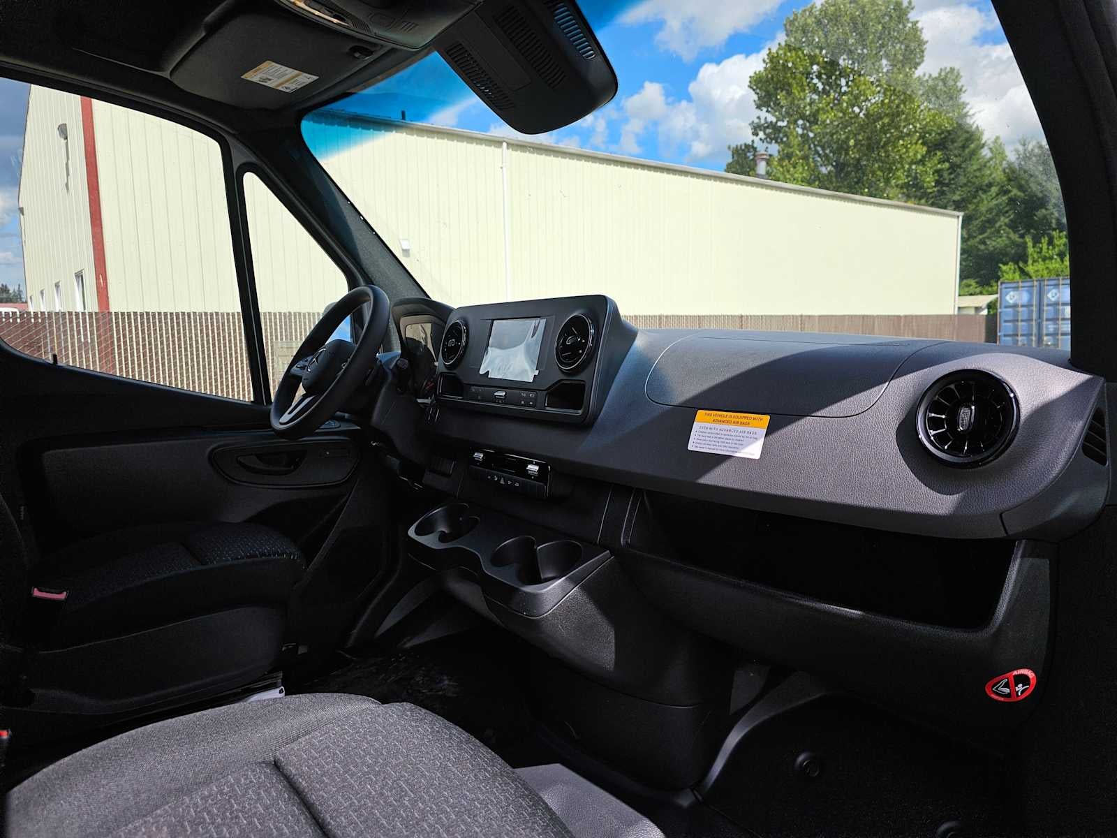 2024 Mercedes-Benz Sprinter 2500 High Roof I4 Diesel 170" RWD