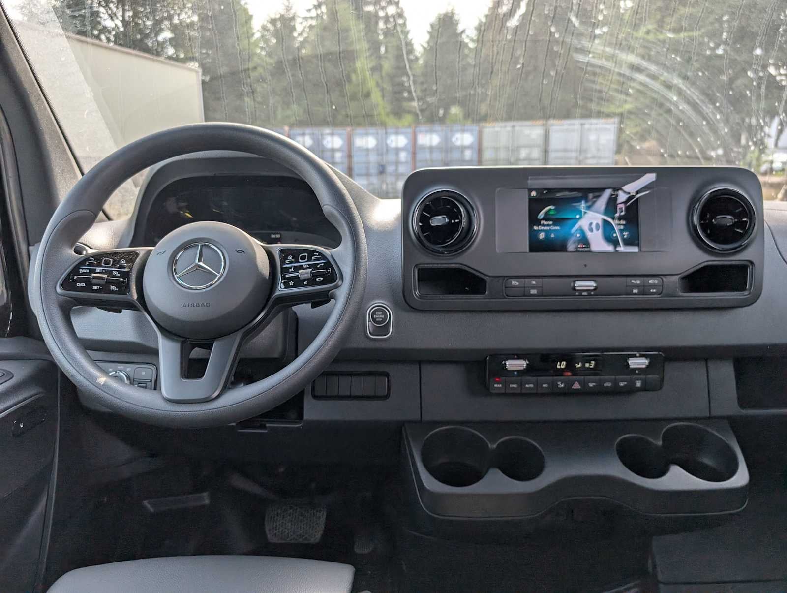 2024 Mercedes-Benz Sprinter 2500 Standard Roof I4 Diesel HO 144" RWD