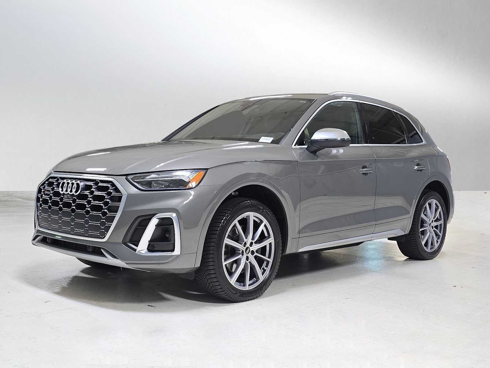 2023 Audi SQ5 Premium Plus