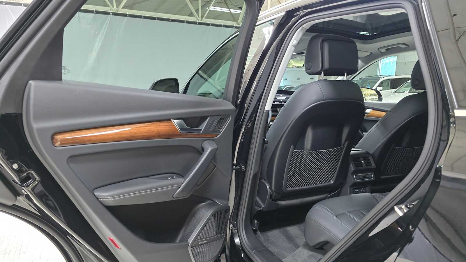 2023 Audi Q5 Premium Plus