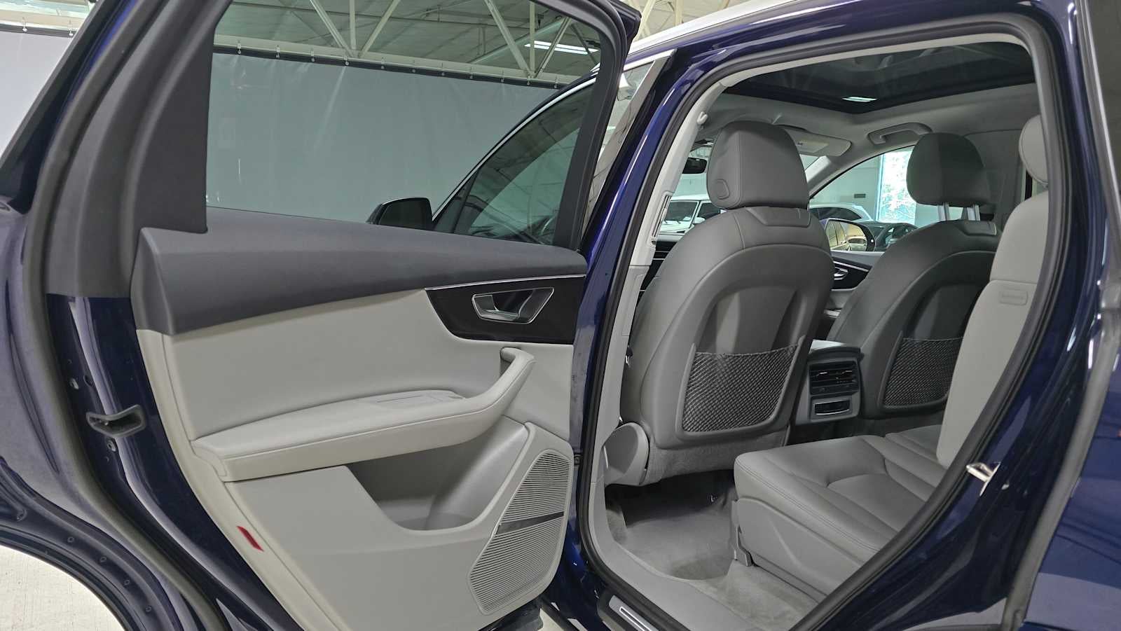 2024 Audi Q7 Premium Plus